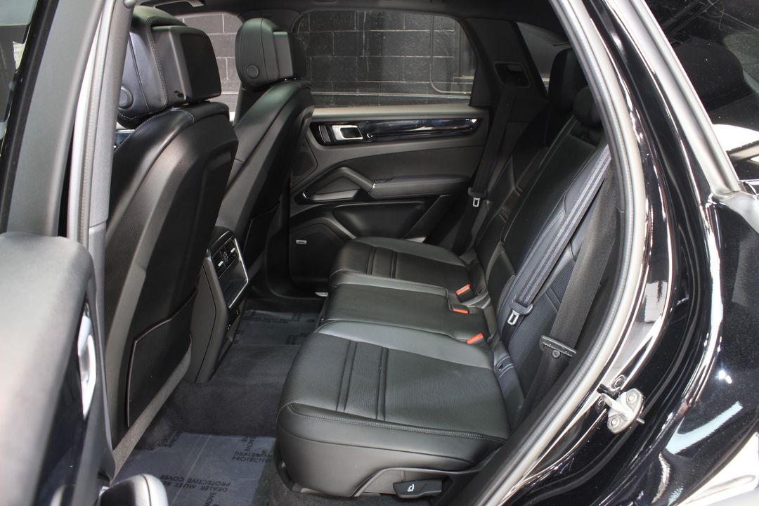2022 Porsche Cayenne