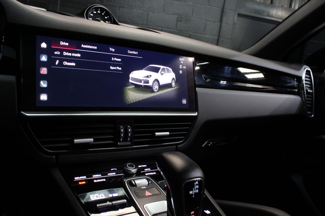 2022 Porsche Cayenne