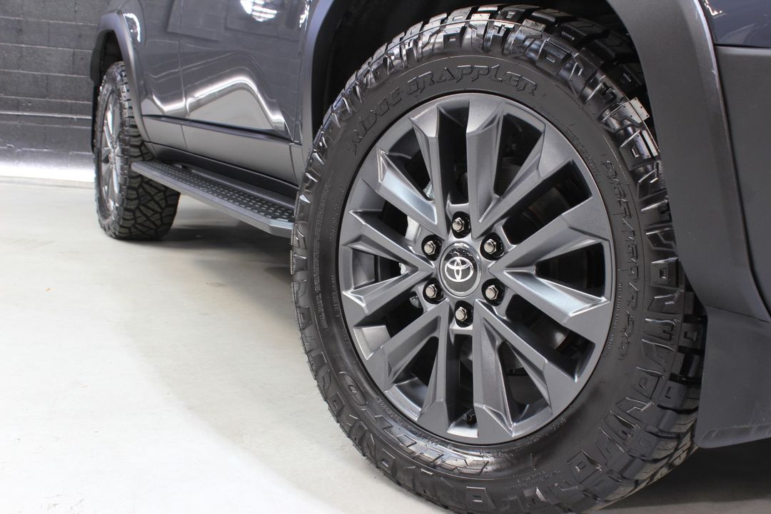 2025 Toyota Land Cruiser