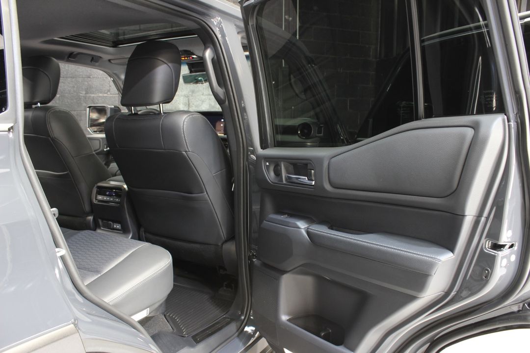 2025 Toyota Land Cruiser