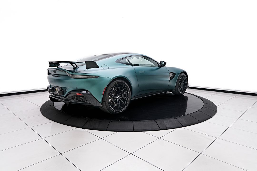 2023 Aston Martin Vantage