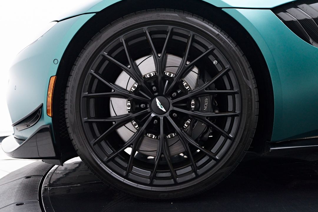 2023 Aston Martin Vantage