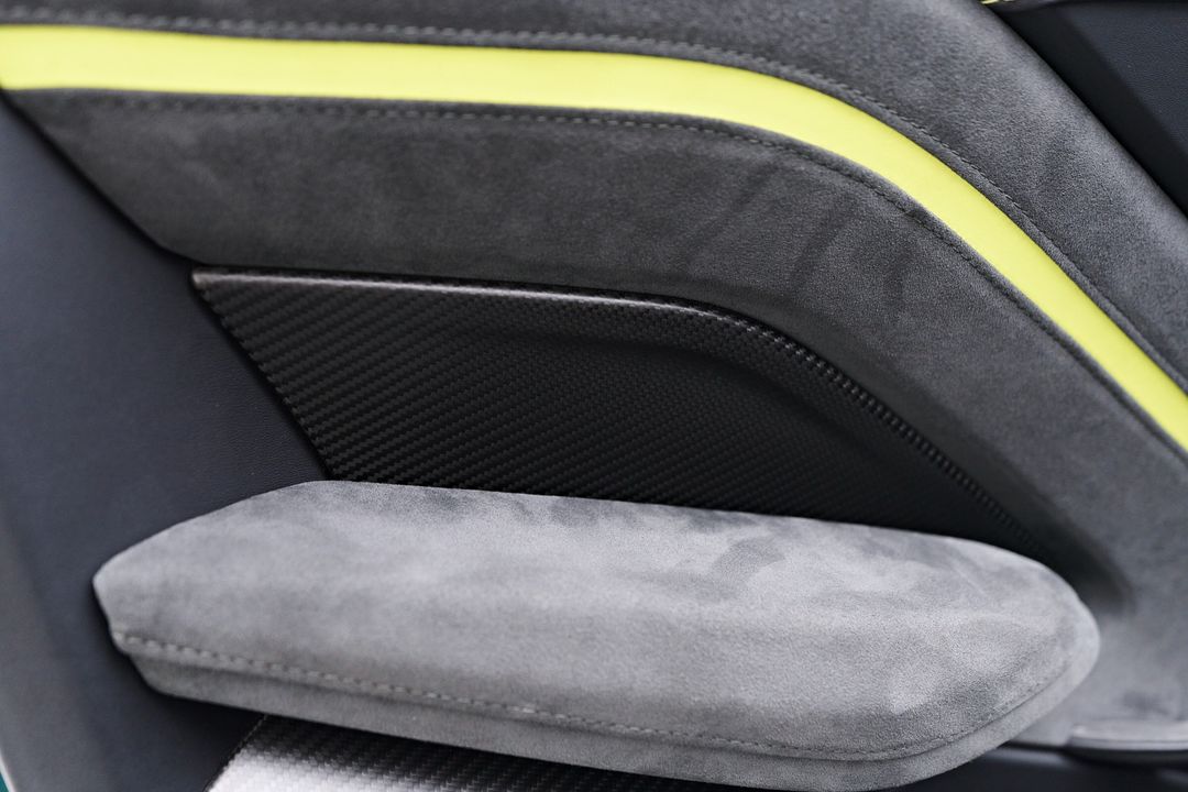 2023 Aston Martin Vantage