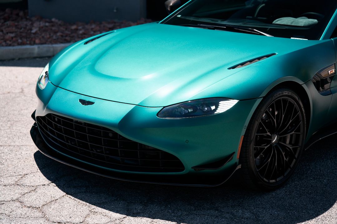 2023 Aston Martin Vantage