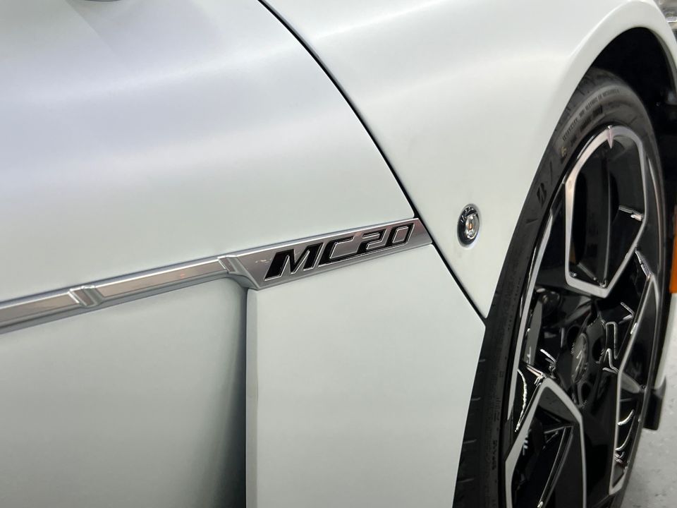 2023 Maserati MC20
