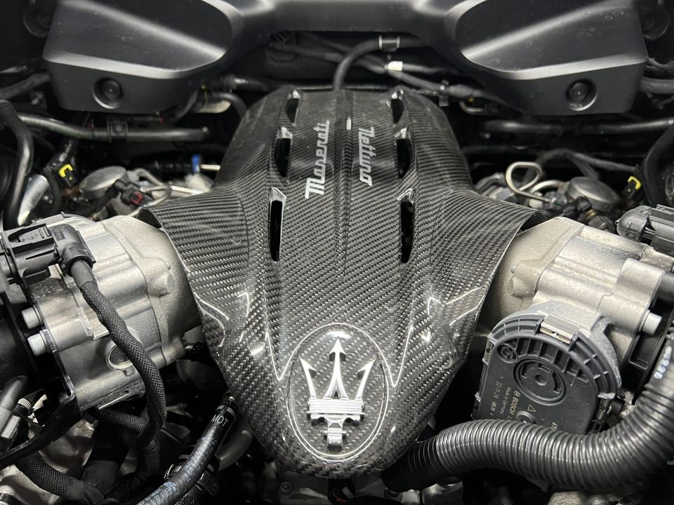 2023 Maserati MC20