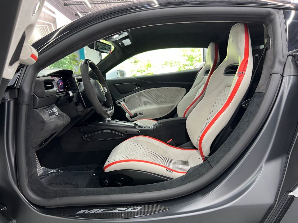 2023 Maserati MC20