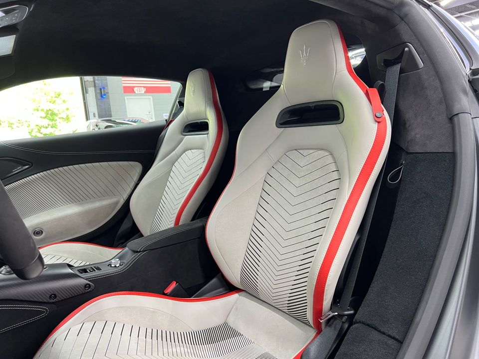2023 Maserati MC20