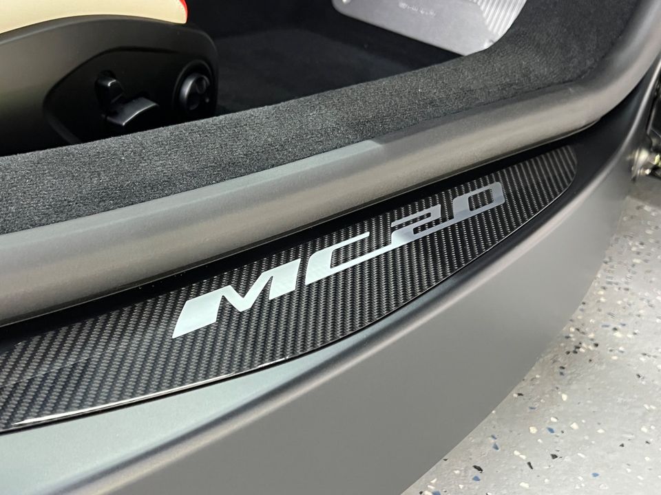 2023 Maserati MC20