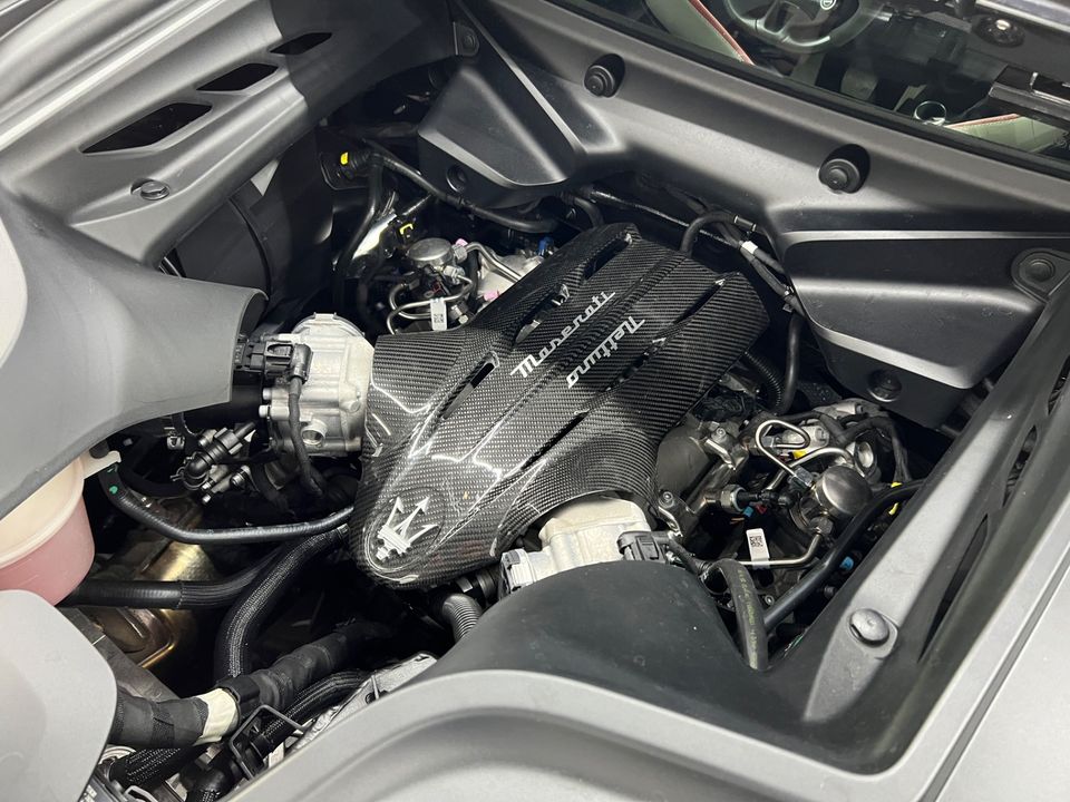 2023 Maserati MC20