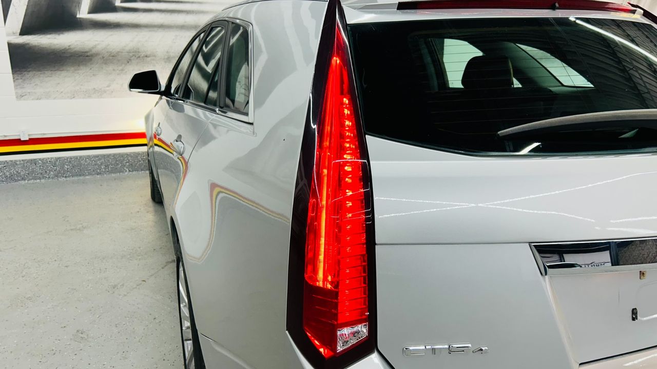 2010 Cadillac CTS Sport Wagon