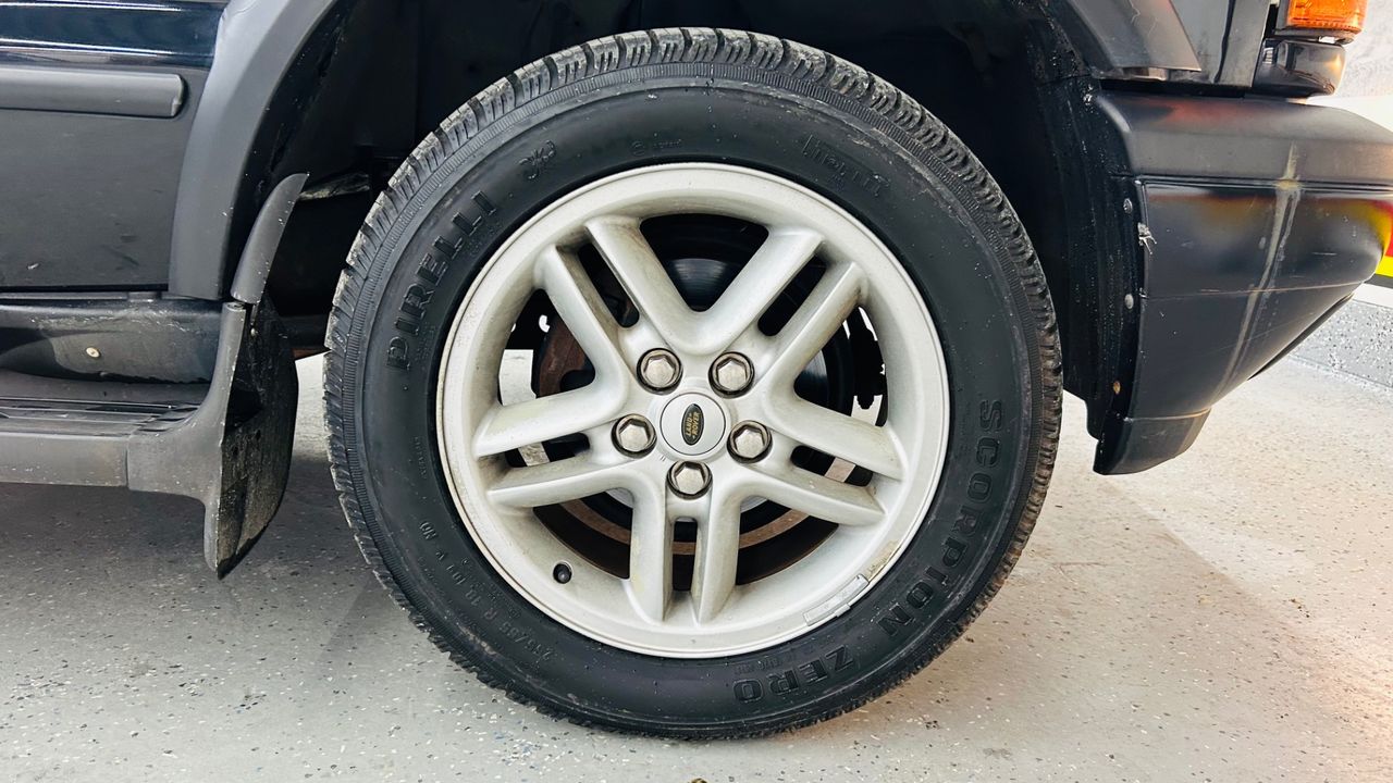 2000 Land Rover Discovery Series II