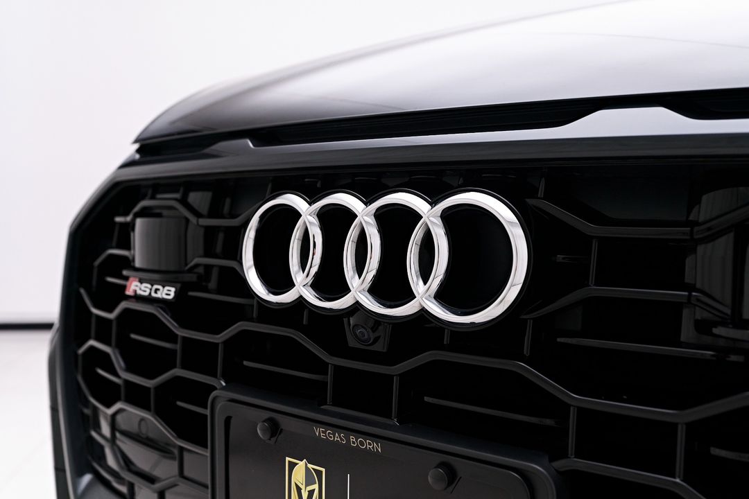 2023 Audi RS Q8