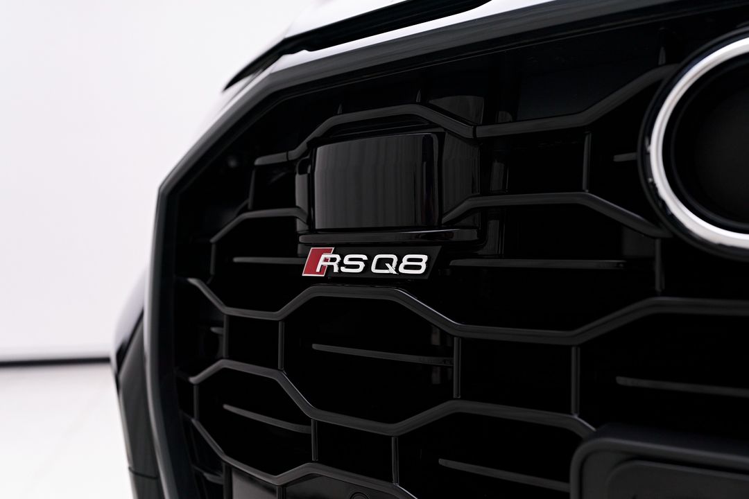 2023 Audi RS Q8