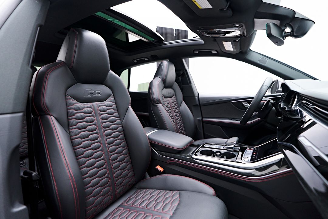 2023 Audi RS Q8