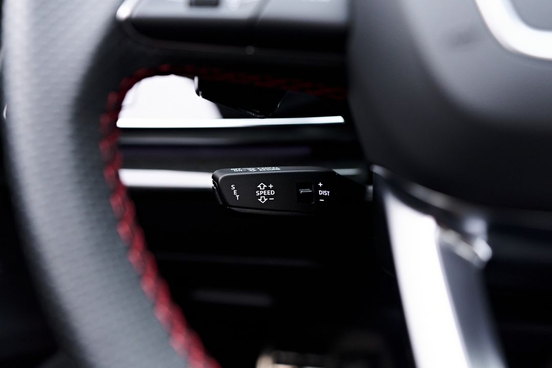 2023 Audi RS Q8