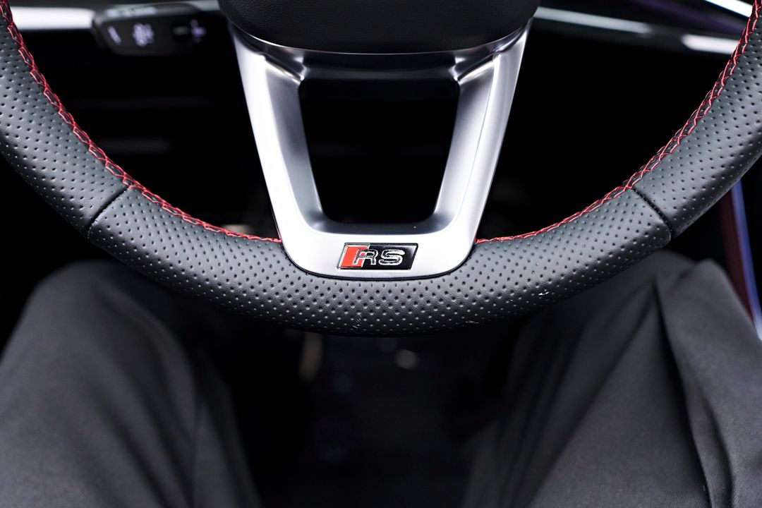 2023 Audi RS Q8