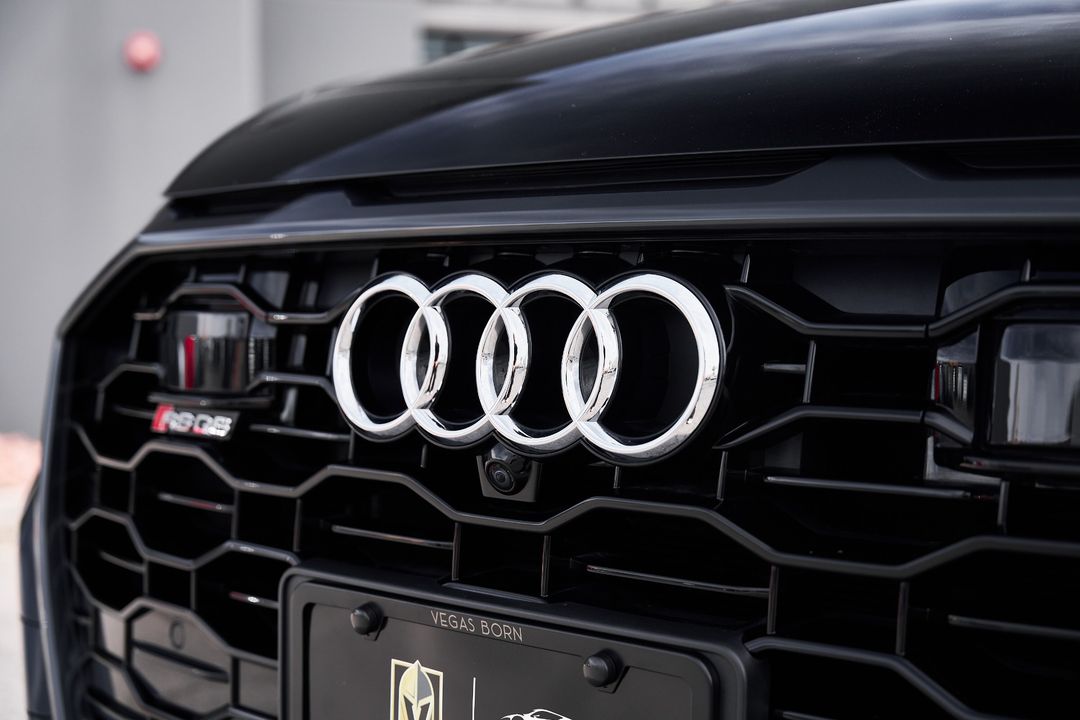 2023 Audi RS Q8