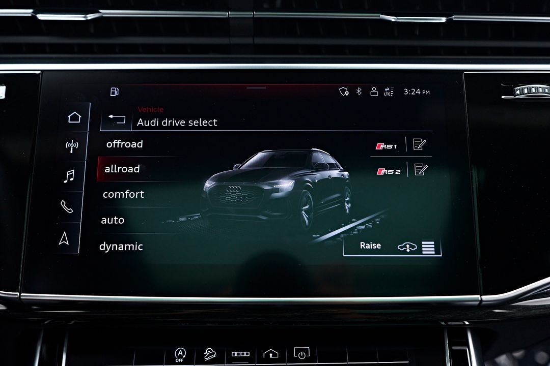 2023 Audi RS Q8