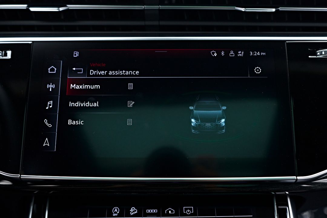 2023 Audi RS Q8
