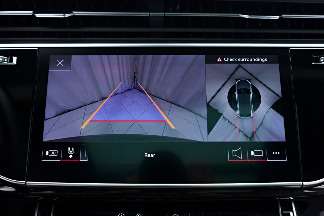 2023 Audi RS Q8