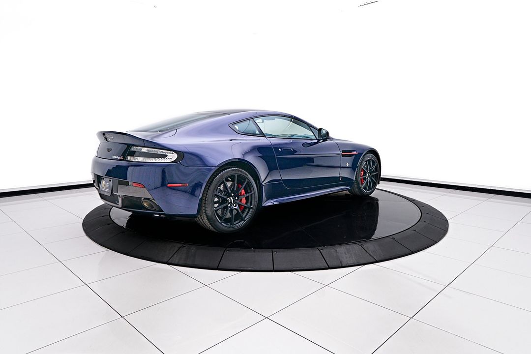 2017 Aston Martin V12 Vantage