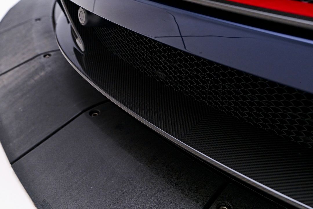 2017 Aston Martin V12 Vantage