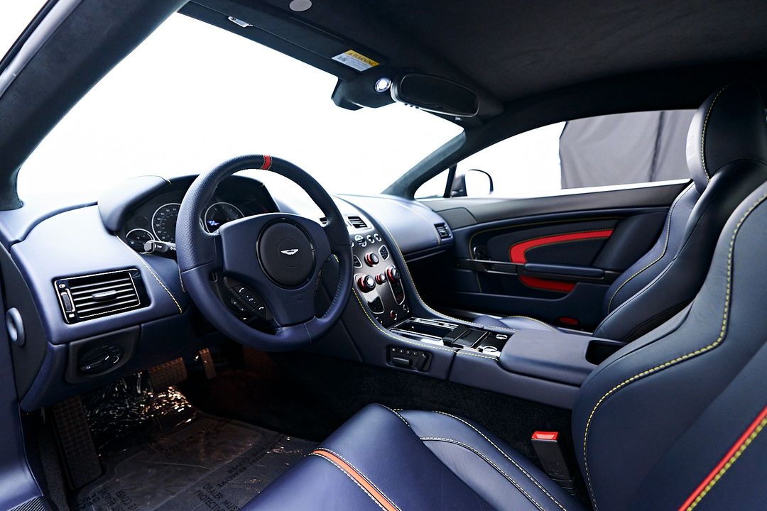 2017 Aston Martin V12 Vantage