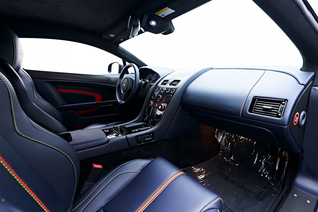 2017 Aston Martin V12 Vantage