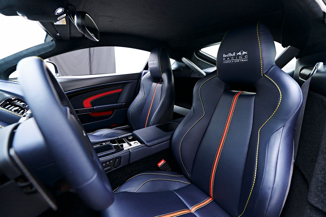 2017 Aston Martin V12 Vantage