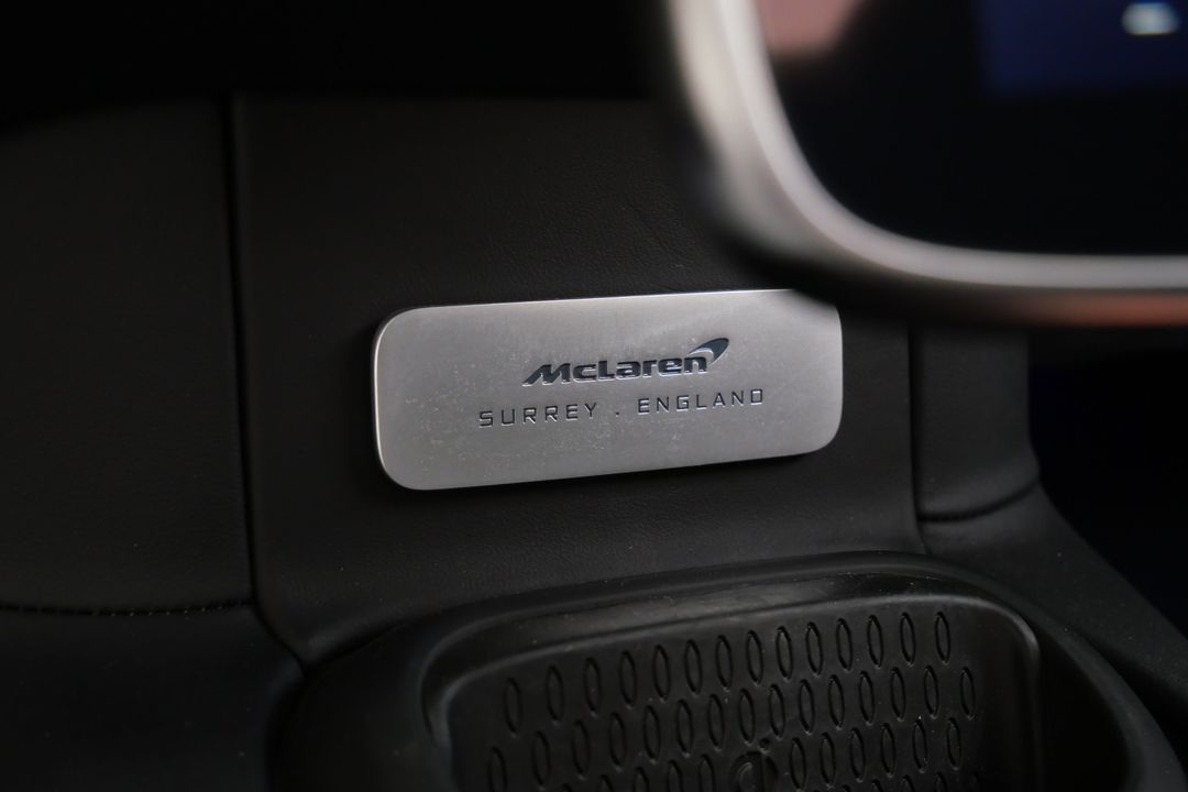 2025 McLaren Artura