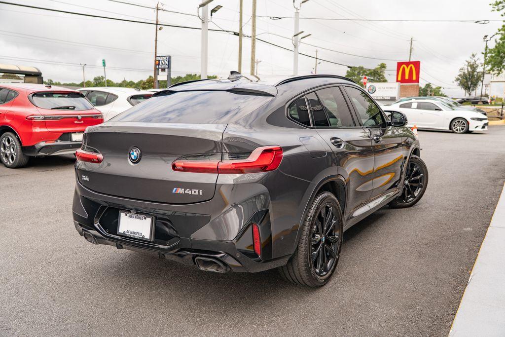 2023 BMW X4