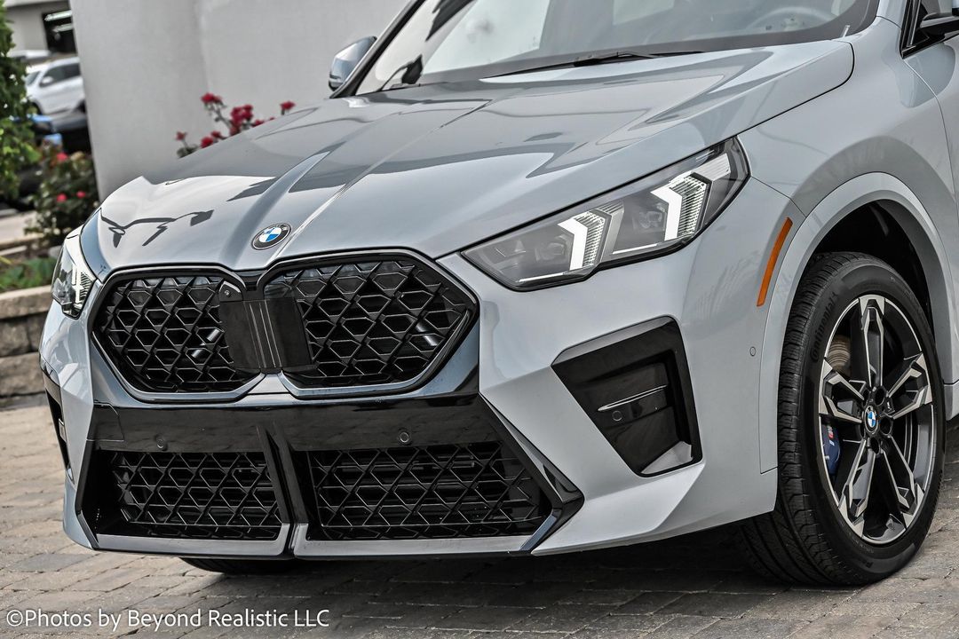 2025 BMW X2