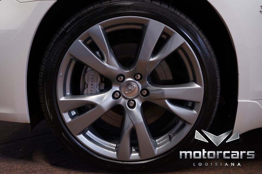 2015 INFINITI Q70L