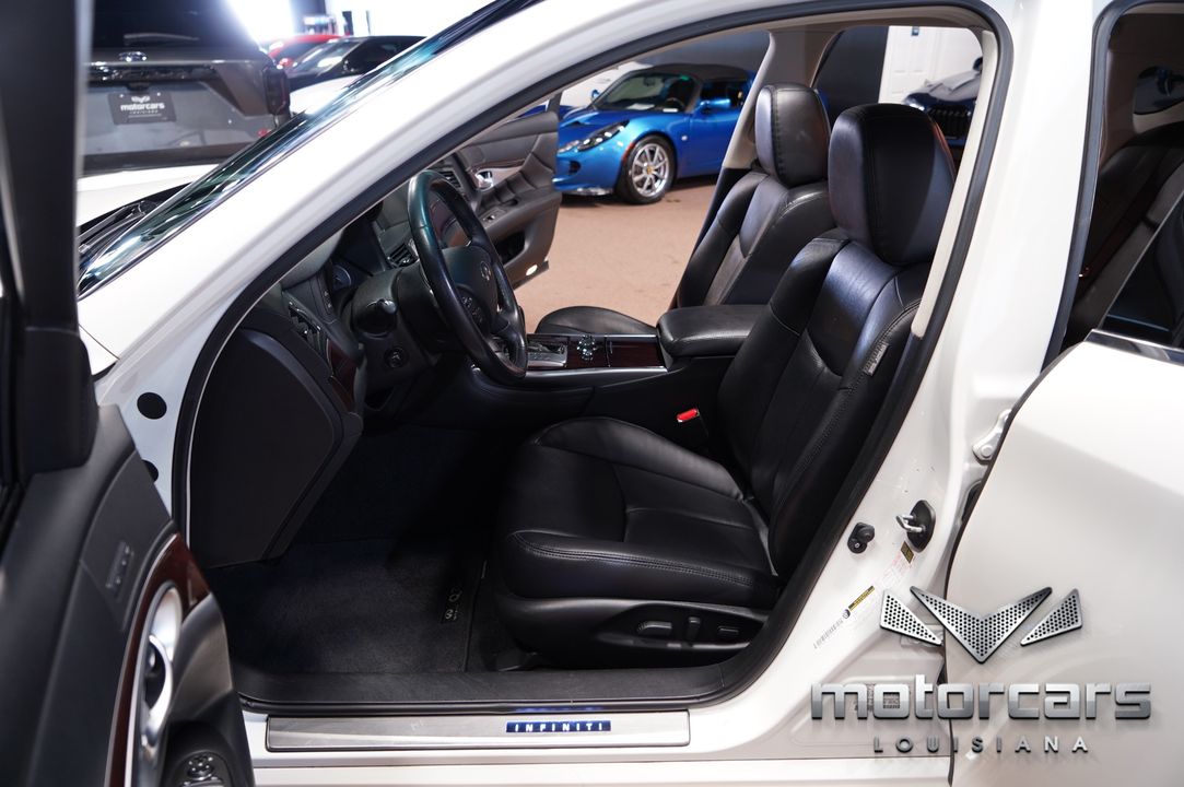 2015 INFINITI Q70L