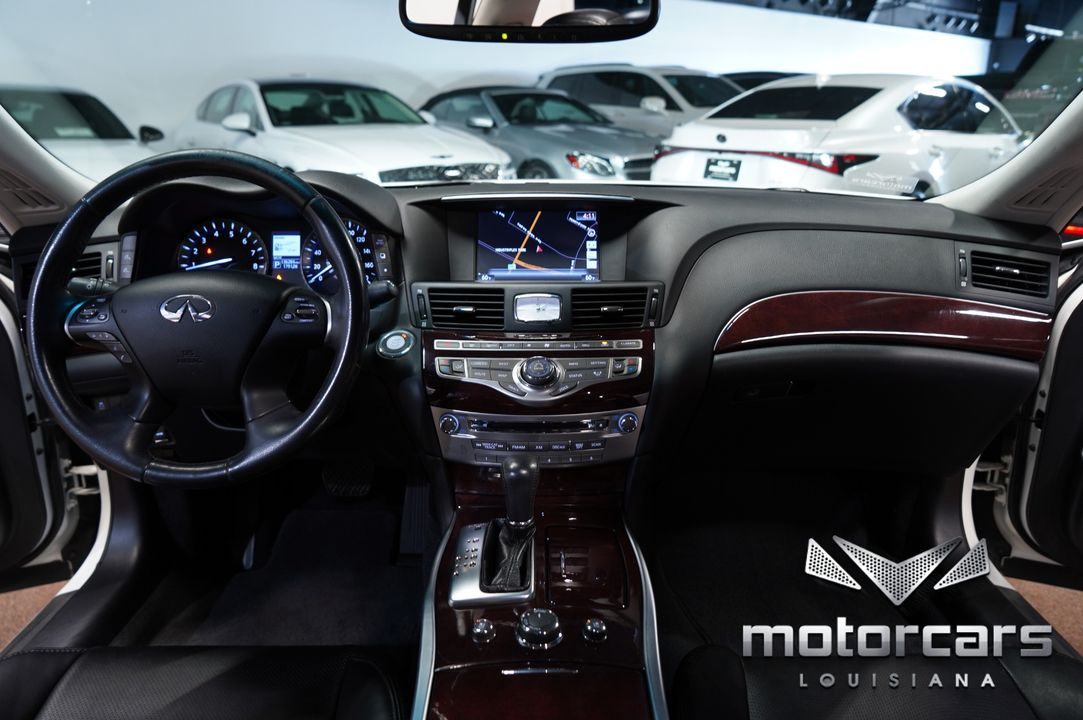 2015 INFINITI Q70L