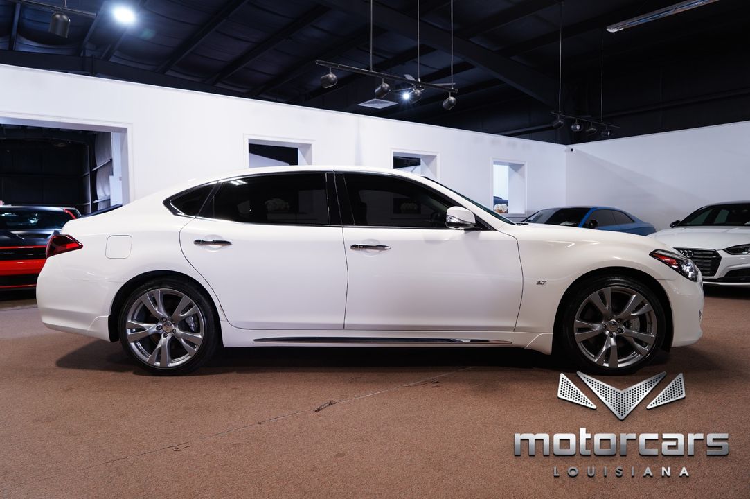 2015 INFINITI Q70L