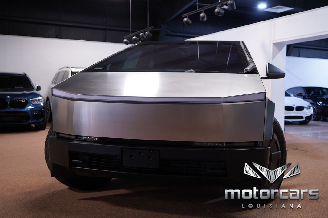 2024 Tesla Cybertruck