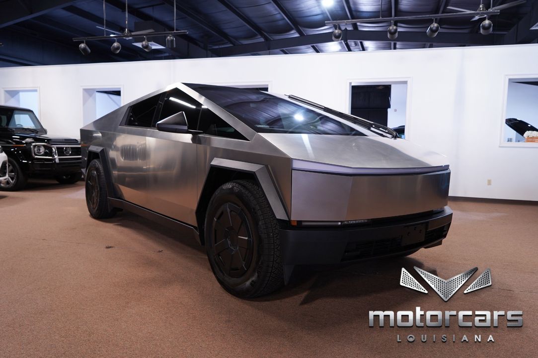 2024 Tesla Cybertruck