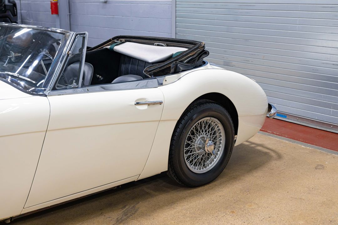 1963 Austin-Healey 3000 Mk II BJ7