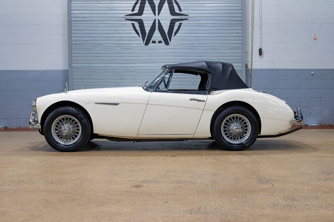1963 Austin-Healey 3000 Mk II BJ7