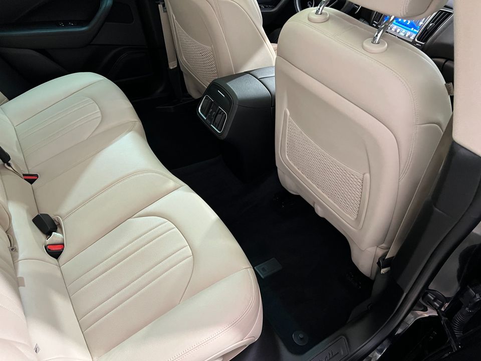 2020 Maserati Levante