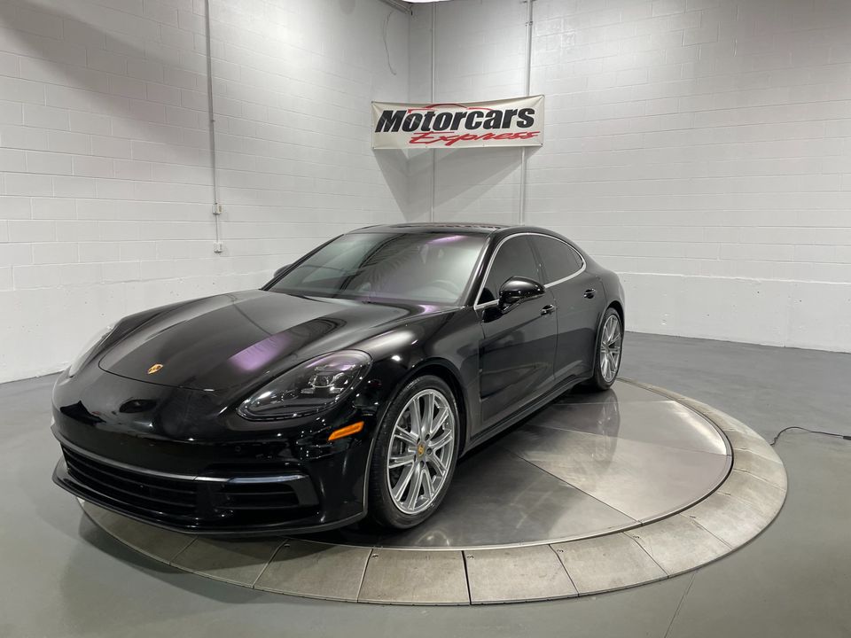 2018 Porsche Panamera 4
