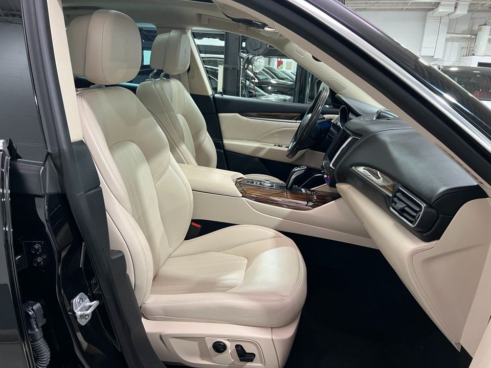 2020 Maserati Levante