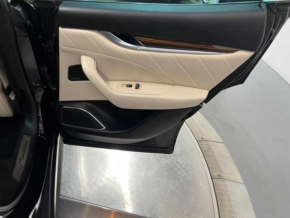 2020 Maserati Levante