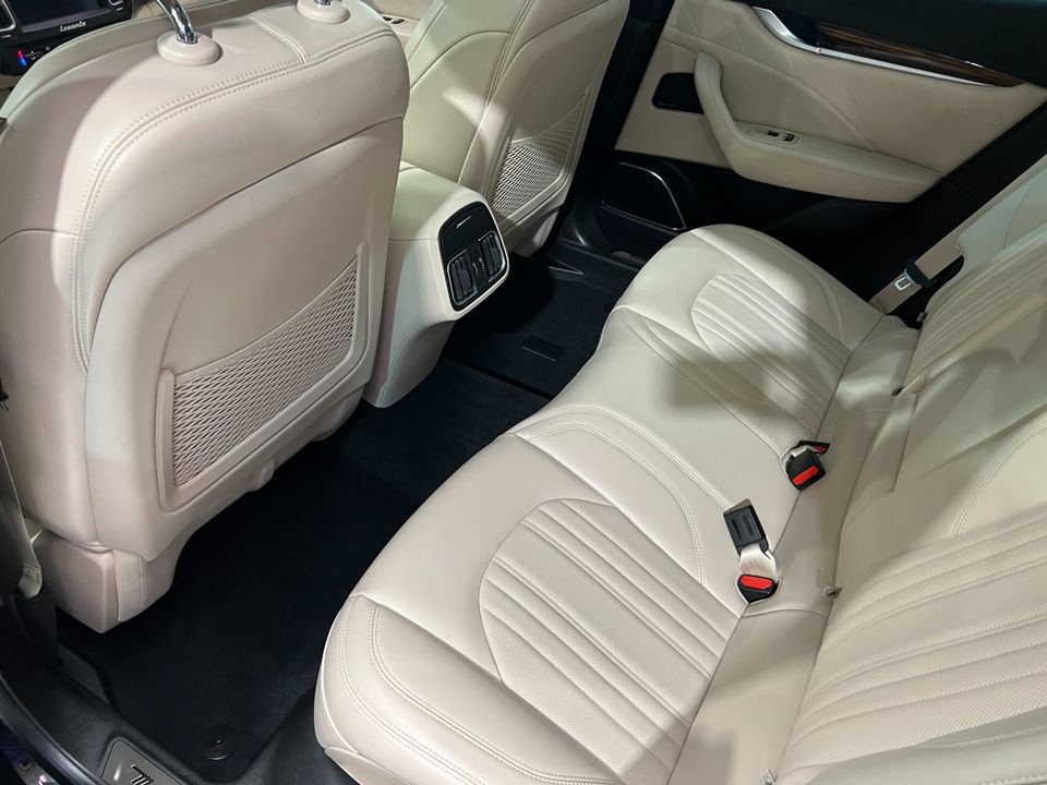 2020 Maserati Levante