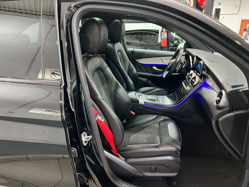 2021 Mercedes-Benz GLC