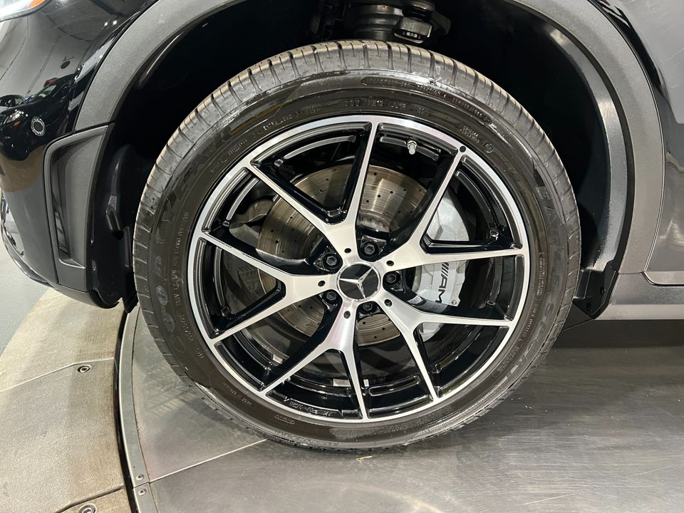 2021 Mercedes-Benz GLC