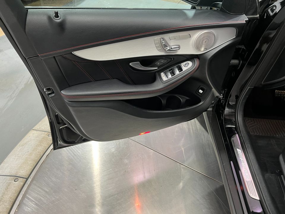 2021 Mercedes-Benz GLC