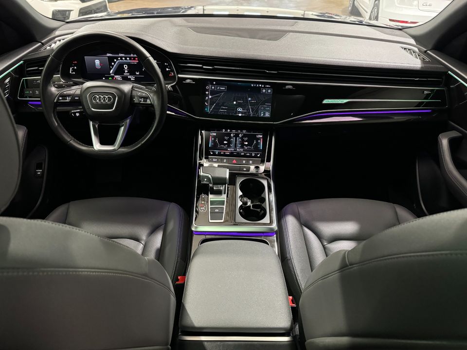 2023 Audi Q8